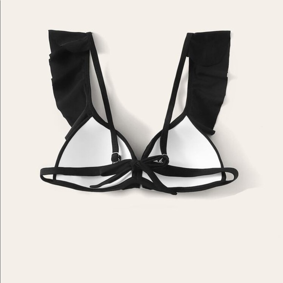 Bikini - Picture 4 of 4